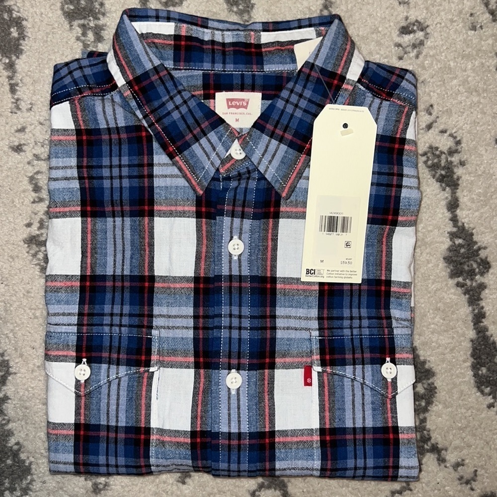 NWT Men’s Levi’s Button Down Shirt - Picture 1 of 5